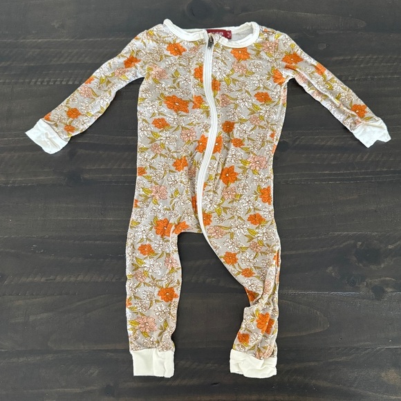 Milkbarn Other - Milkbarn Baby Pajamas 6-9 Months Floral Bamboo Onesie Zip-Up Organic Sleepwear
